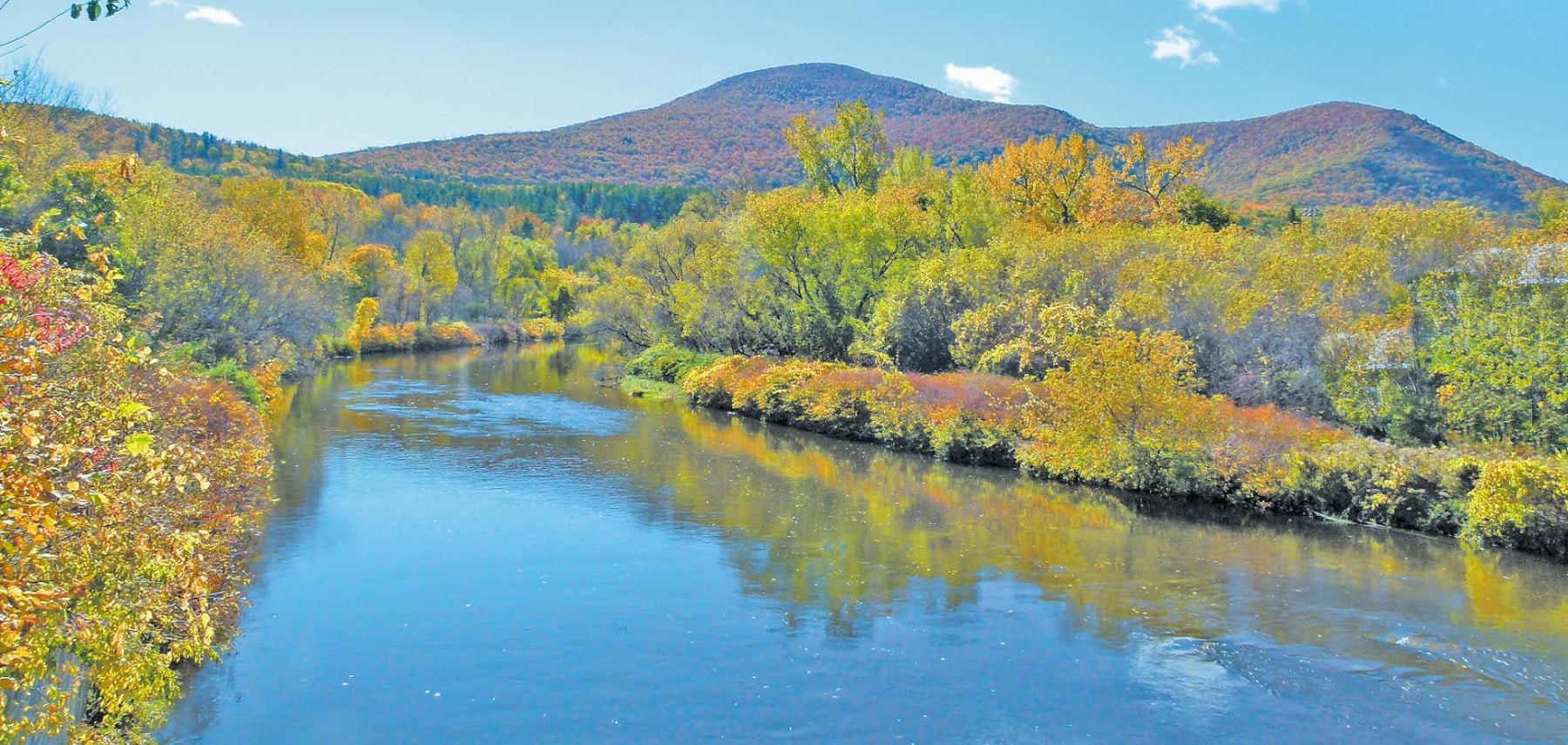 Mohawk Trail 1800 855