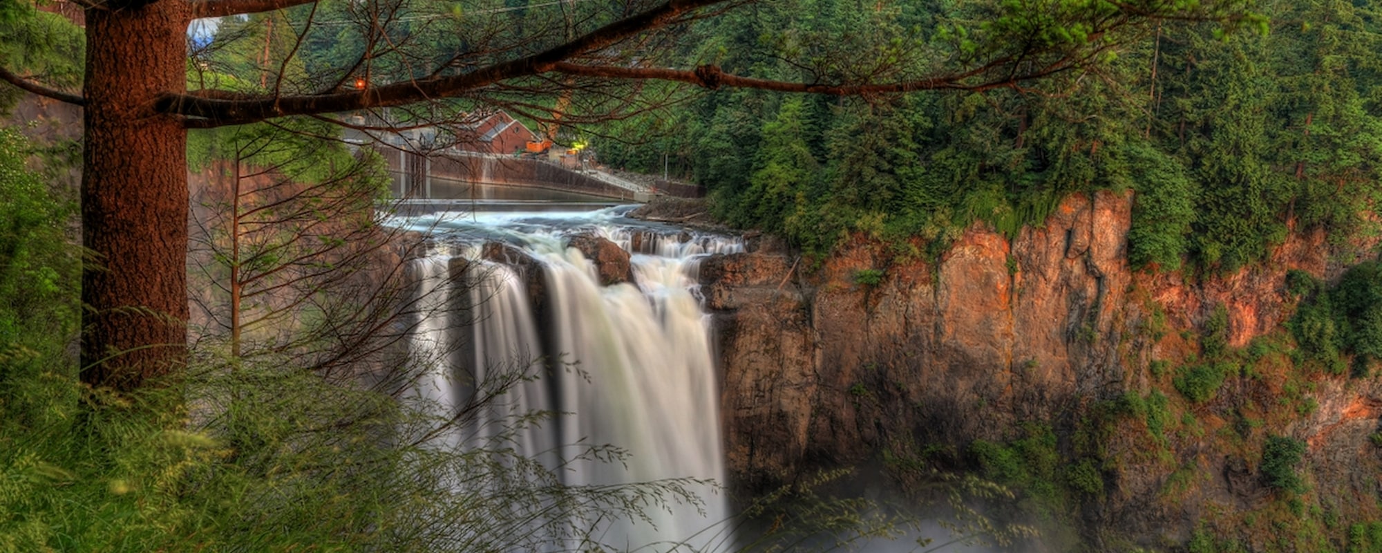 Snoqualmie Falls 2000x880