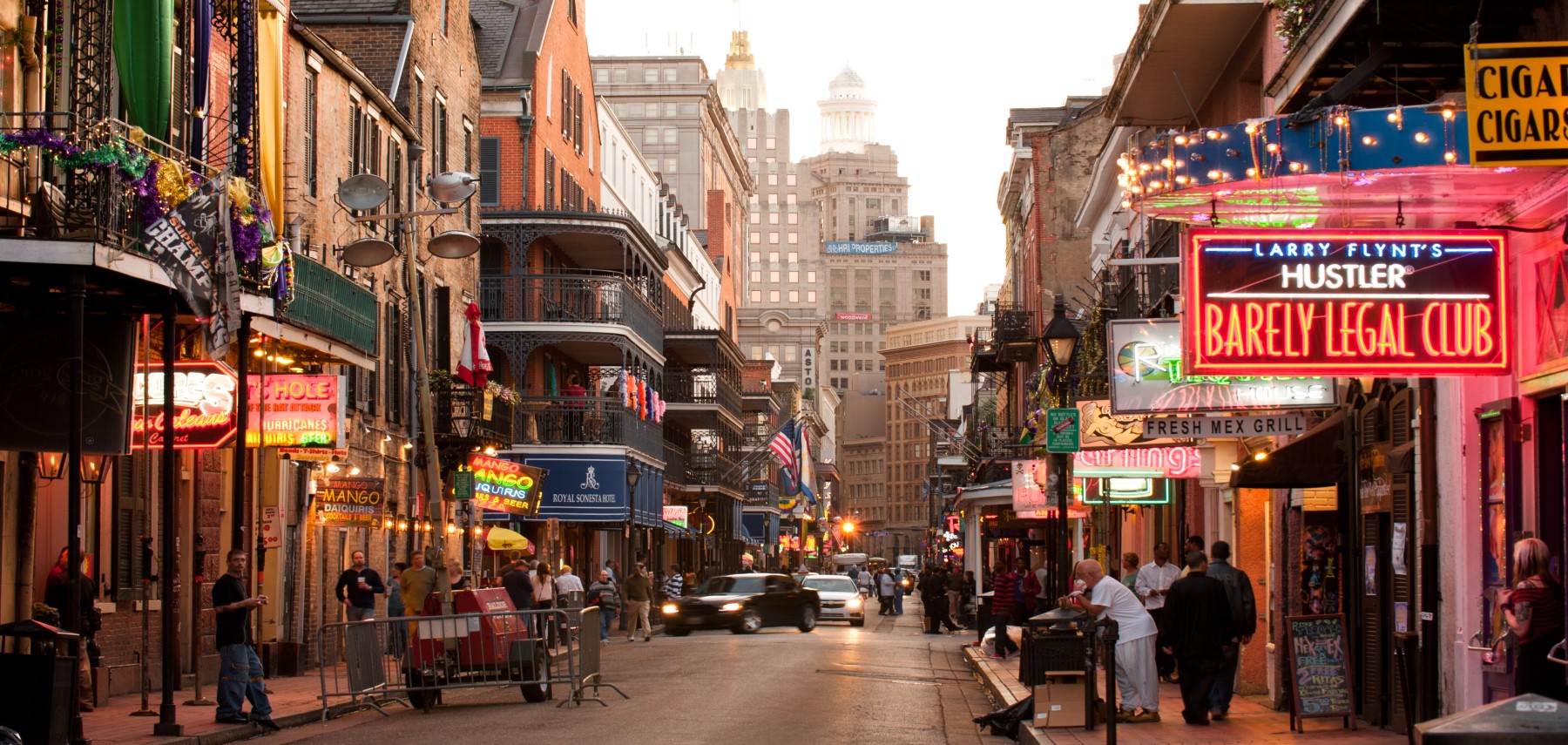 Lousiana-new orleans-Bourbon-Street