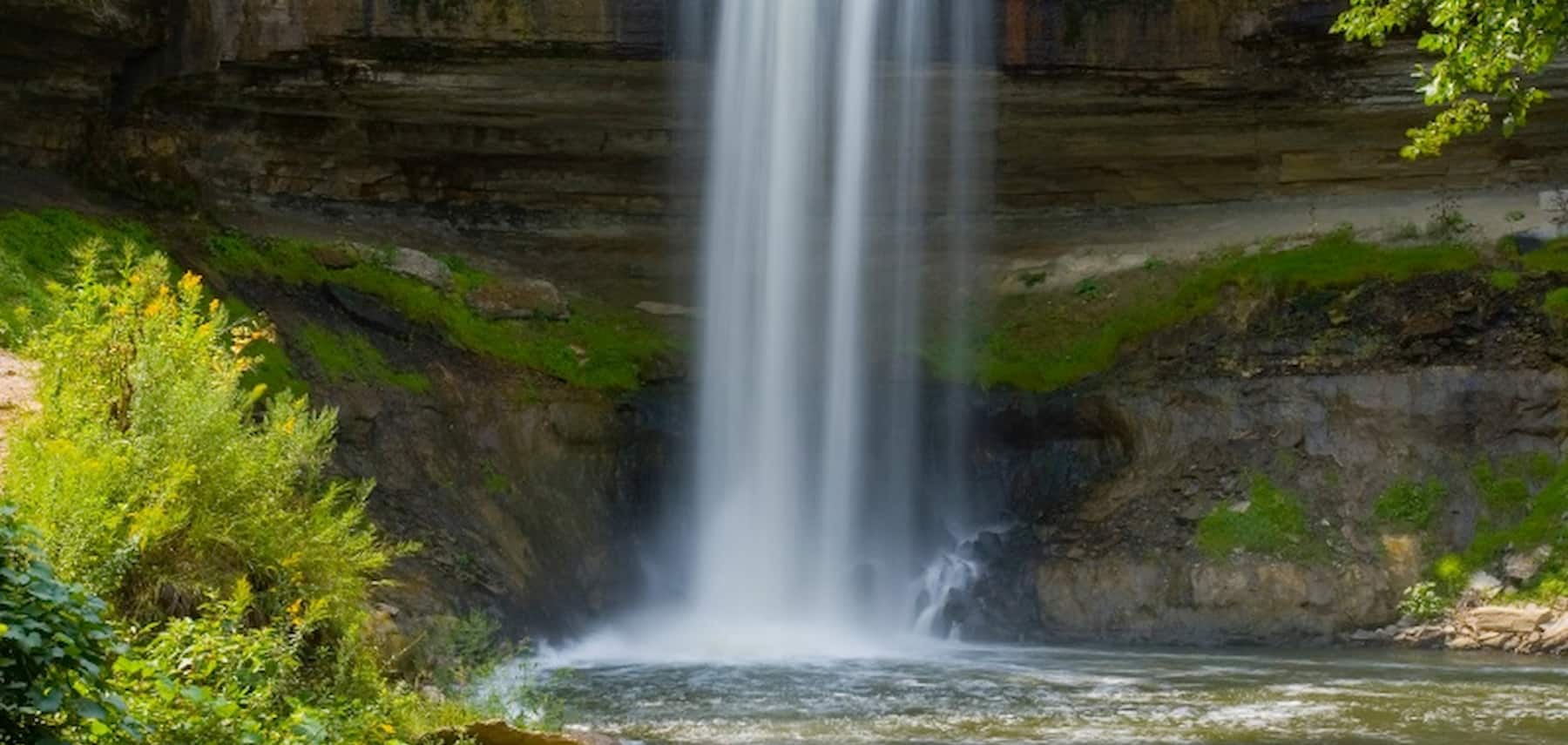 Minnesota-MeetMinneapolis-14-Parks,-Minnehaha-Falls-1