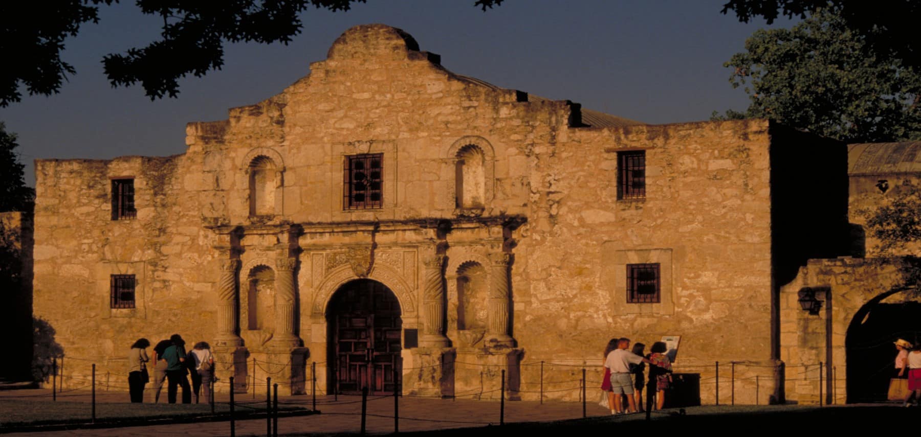 Texas-Fort-Alamo-Nancy-H-Belcher