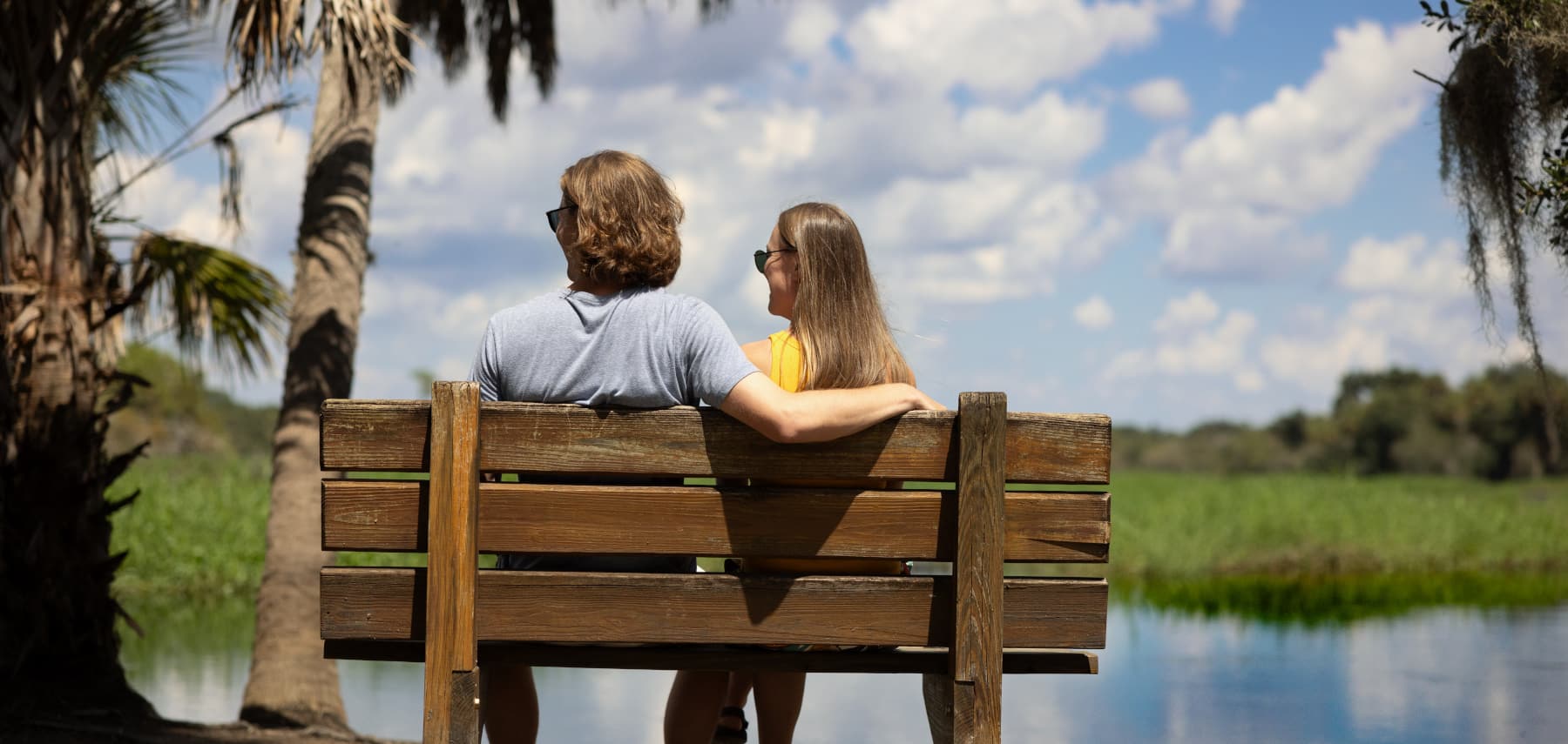 1800x855 Sarasota Myakka River State Park Couple Hiking-1