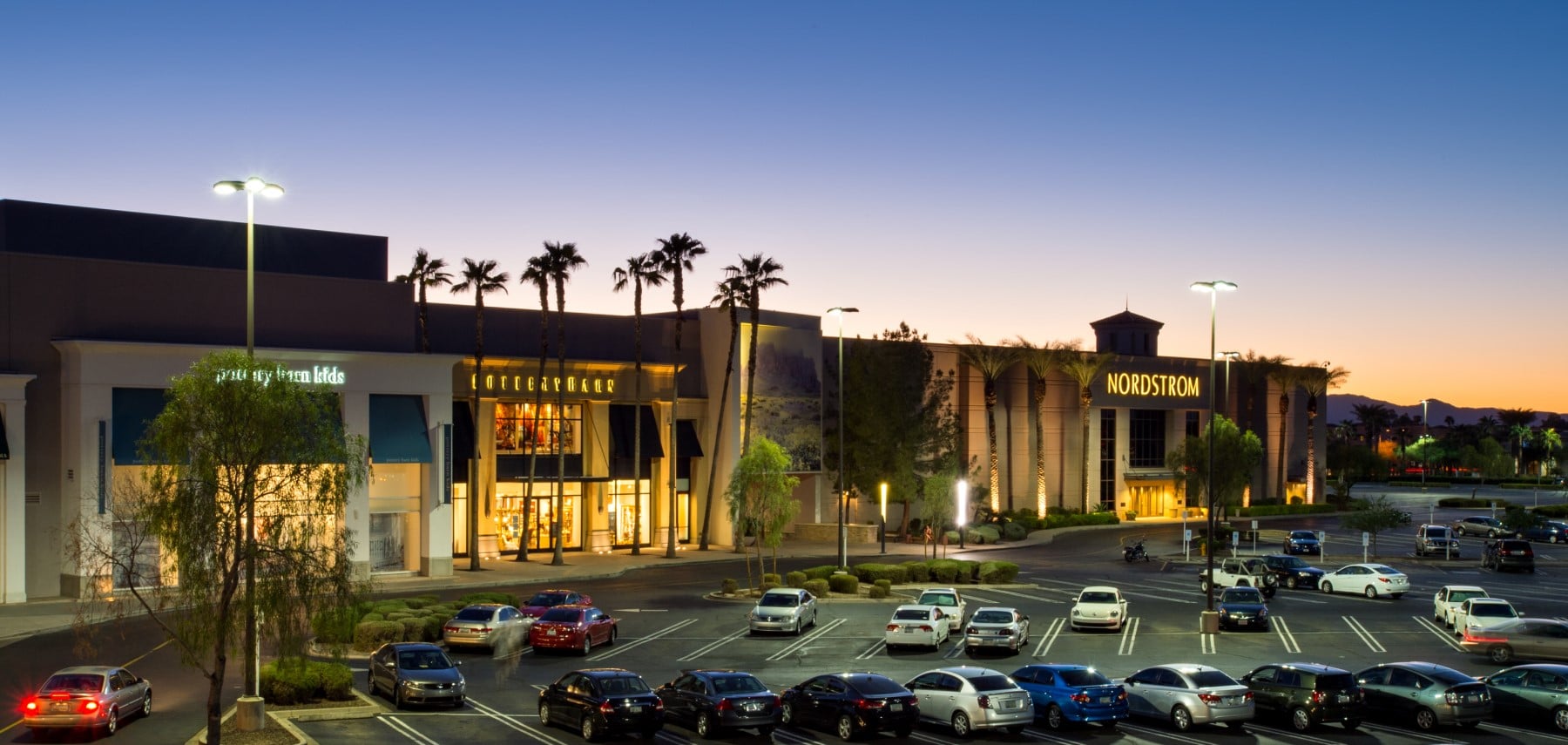 Arizona-chandlermall1