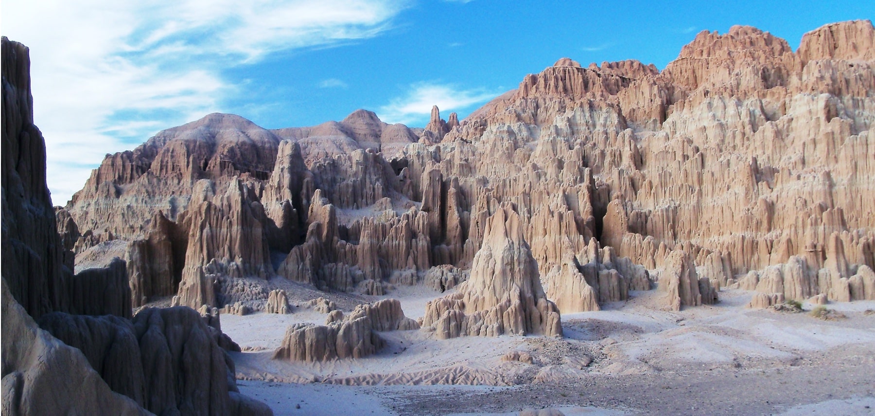 Nevada-Cathedral-Gorge-State-Park