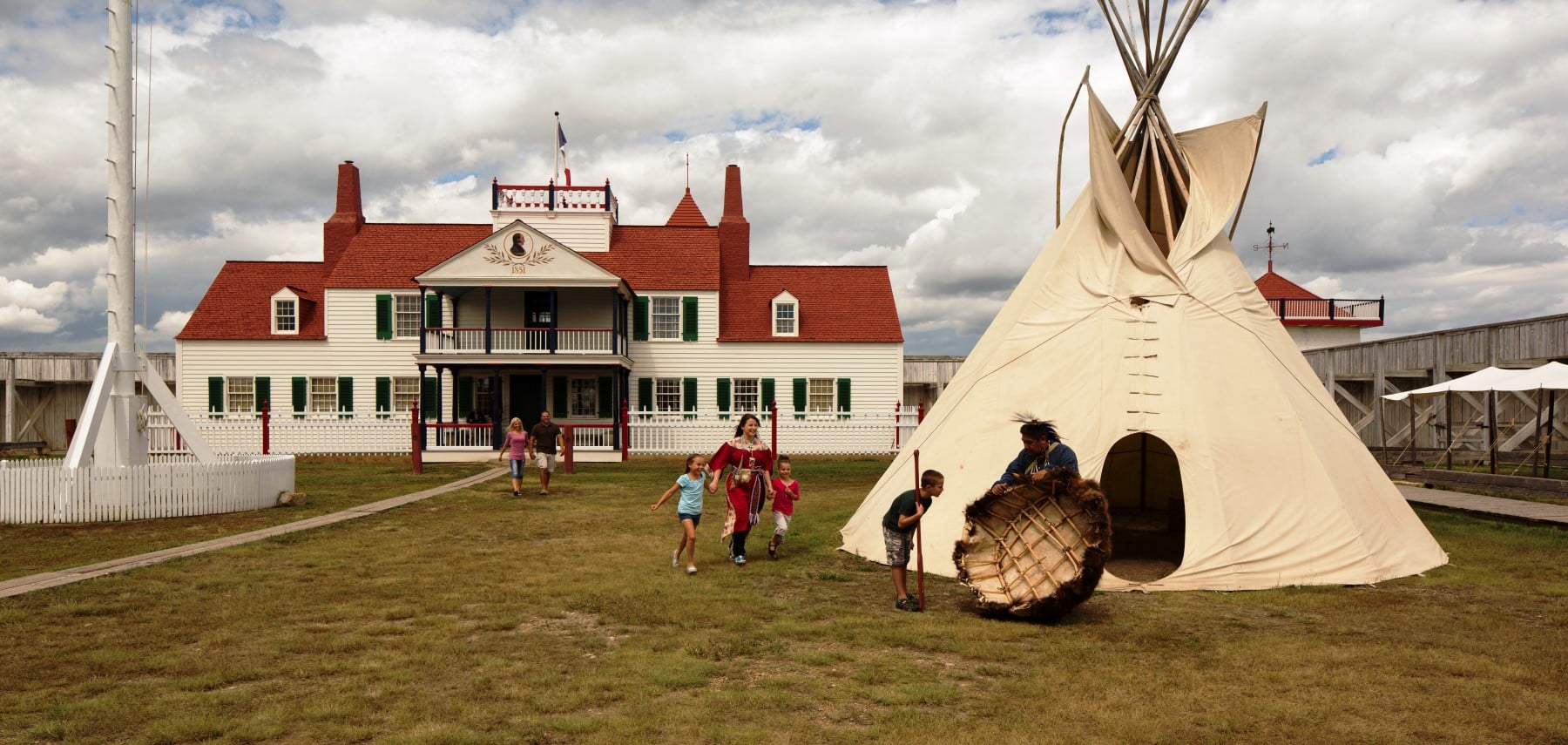 North-Dakota-Fort-Union-trading-Post-Historic-Site