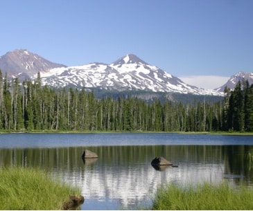 Image : La Chaîne de Montagne des Cascades