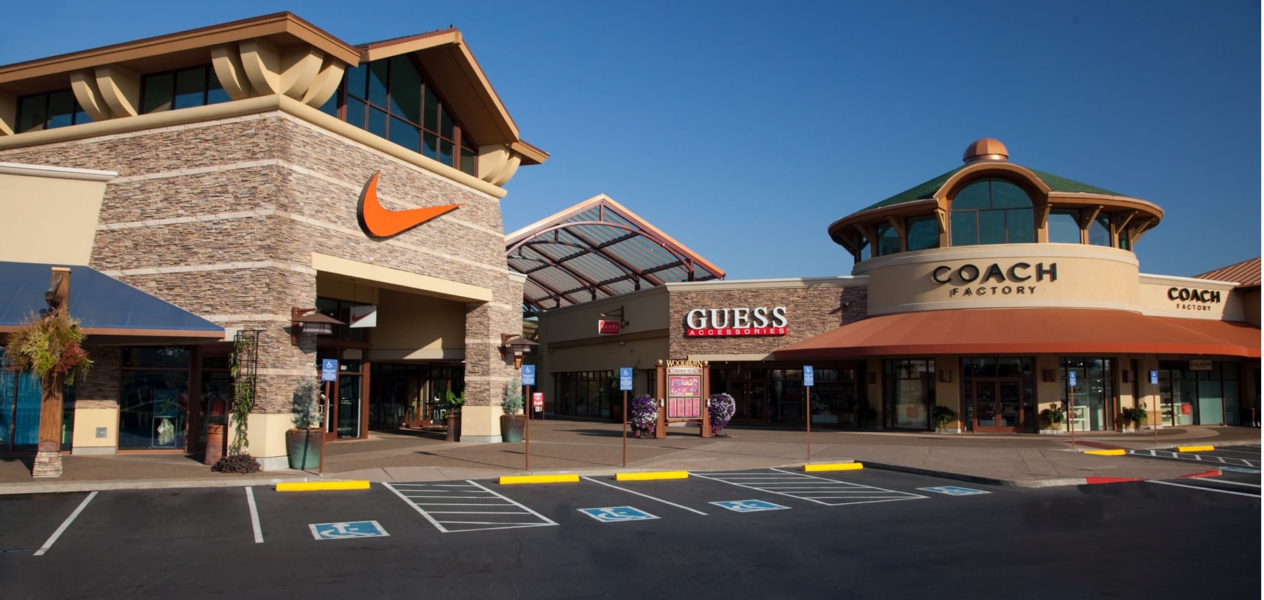 Oregon-Woodburn-Premium-Outlets
