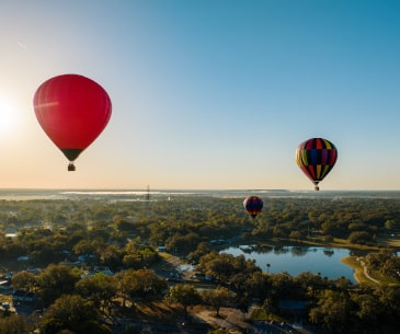Image : Sunrise Hot Air Balloon Rides