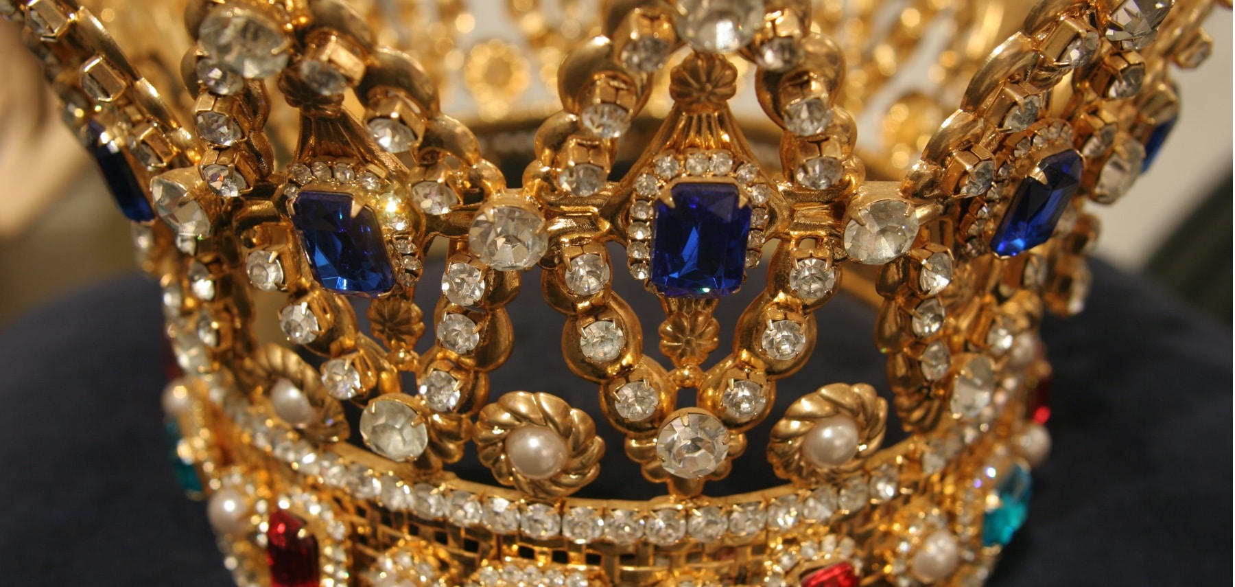MobileCarnivalMuseumCrown
