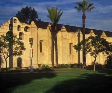 Image : Mission San Gabriel Arcangel