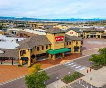 Image : The Outlets at Castle Rock