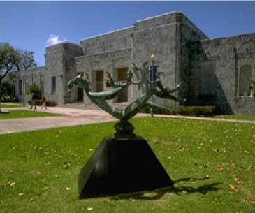 Image : Bass Museum of Art