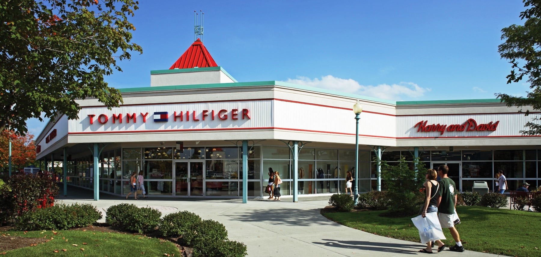 New-York-Waterloo-outlets