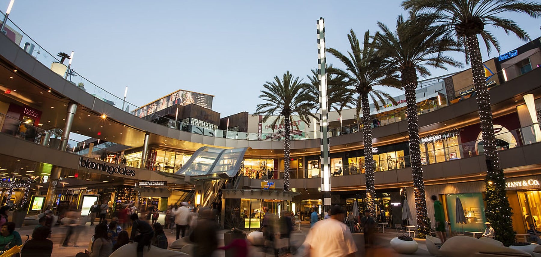 Santa Monica Place 1800