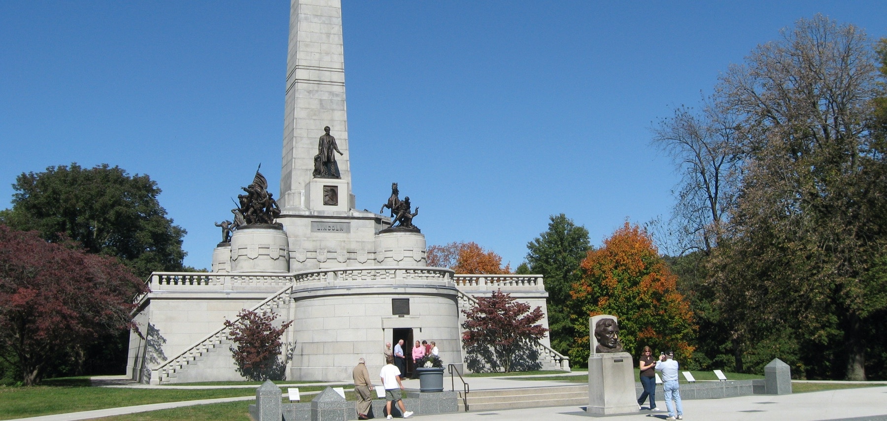 Illinois-Lincoln-s Tomb-State-Historic-Site
