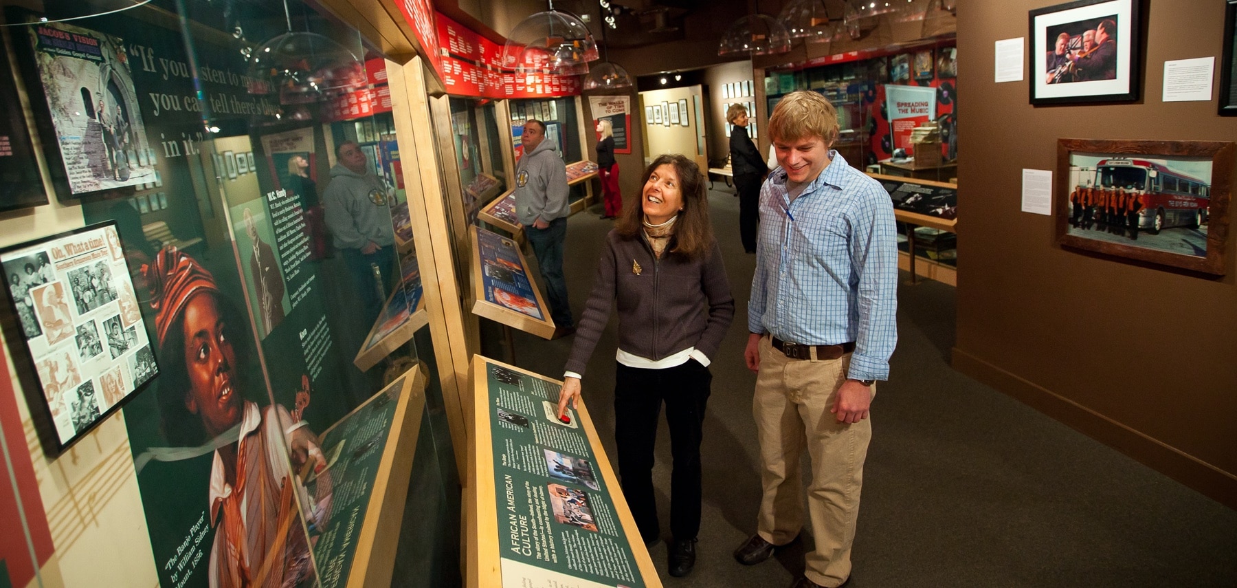 Kentucky-International-Bluegrass-Music-Museum