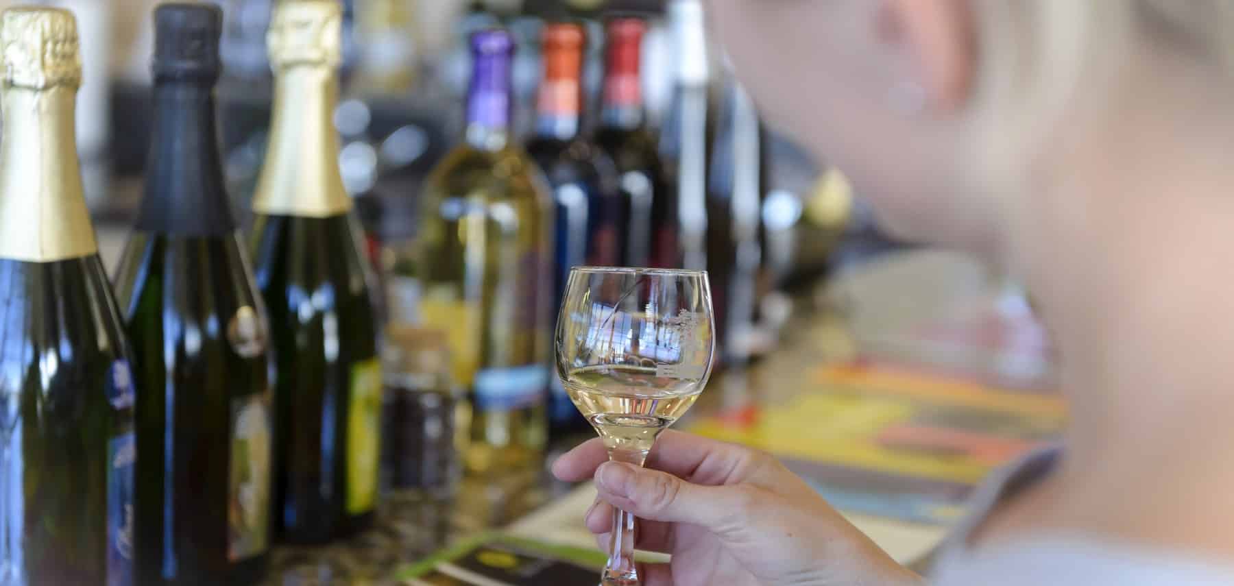 South-Dakota-Belle-Joli-Winery-Taste