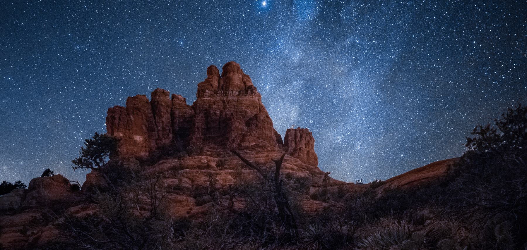 EXTRA PHOTO 2 Sedona BellRock-MilkyWay 1800x855