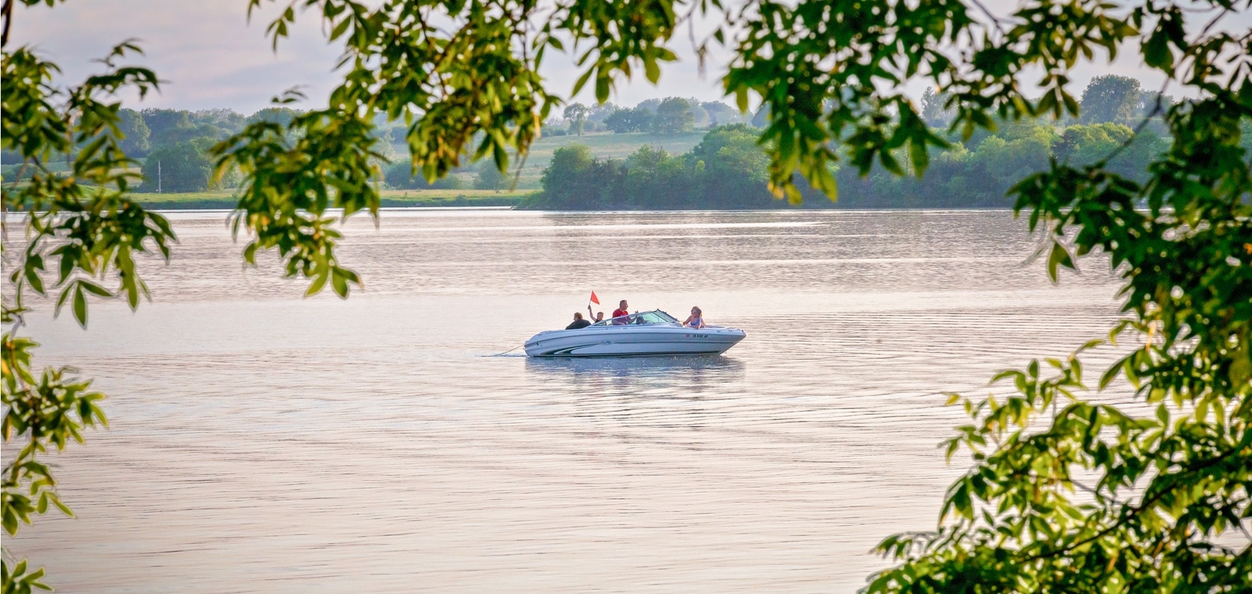 Iowa-Lake-Icaria