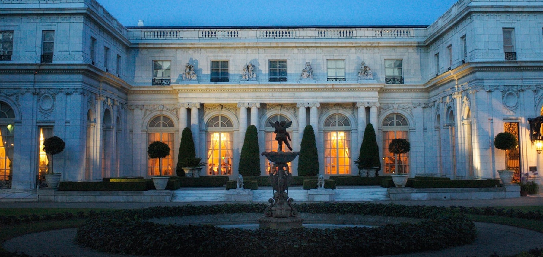 Rhode-Island-RoseCliff-Mansion-Newport