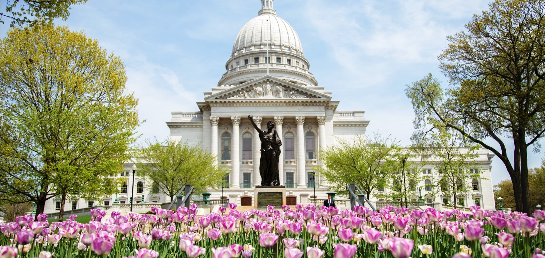 Wisconsin-State-Capitol