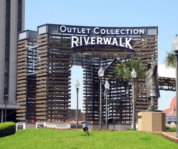 Image : The Outlet Collection at Riverwalk