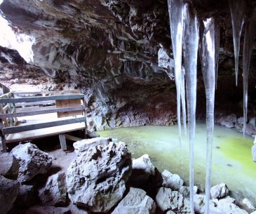 Image : Ice Caves & Bandera Volcano