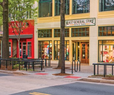Image : Mast General Store