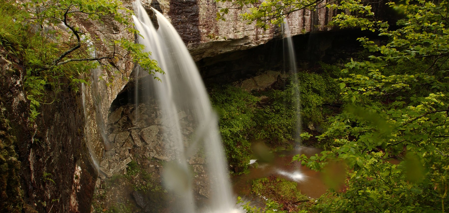Arkansas-Buffalo-River-Waterfall