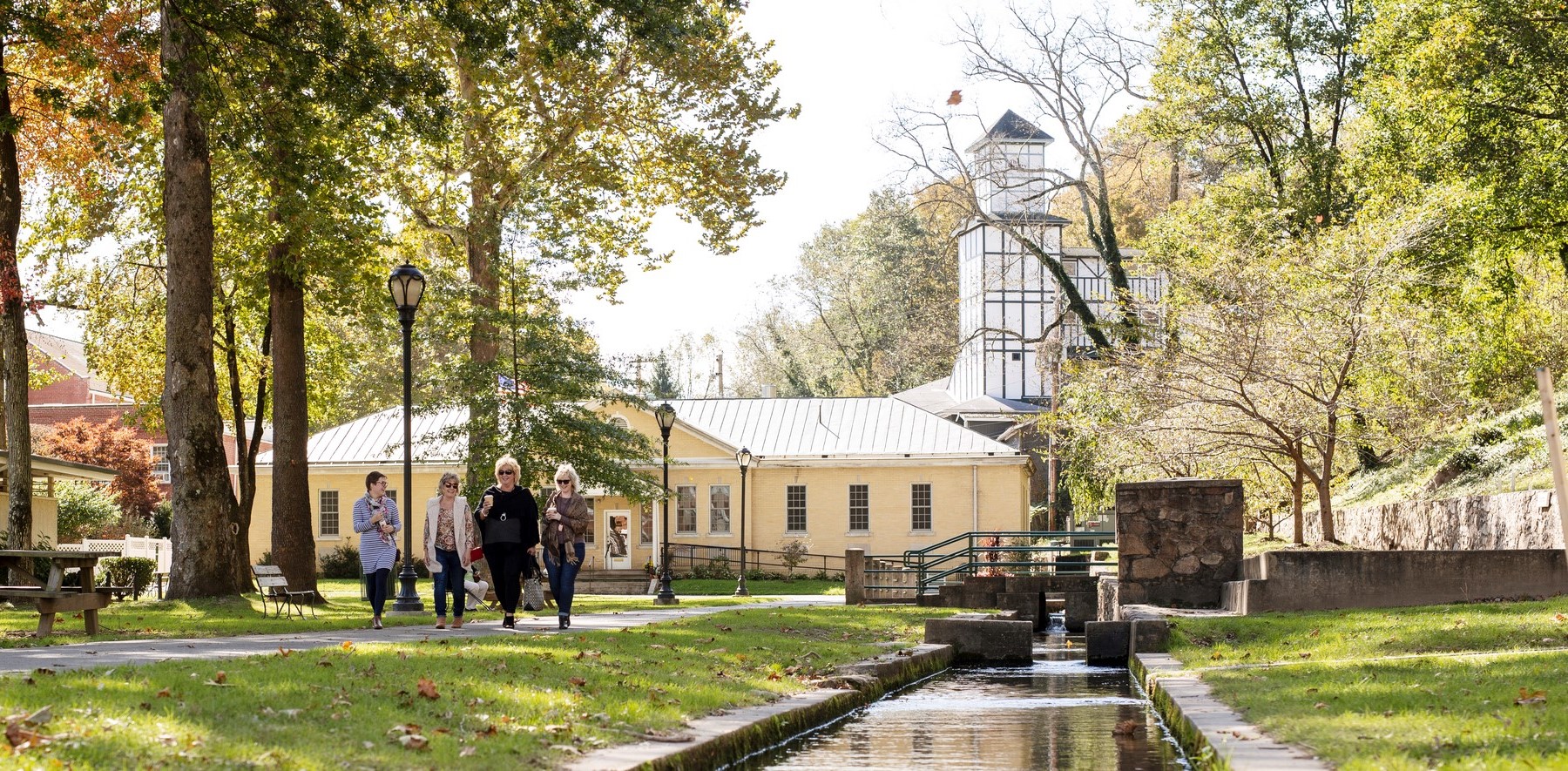 Vir-O-Berkeley-Springs-State-Park