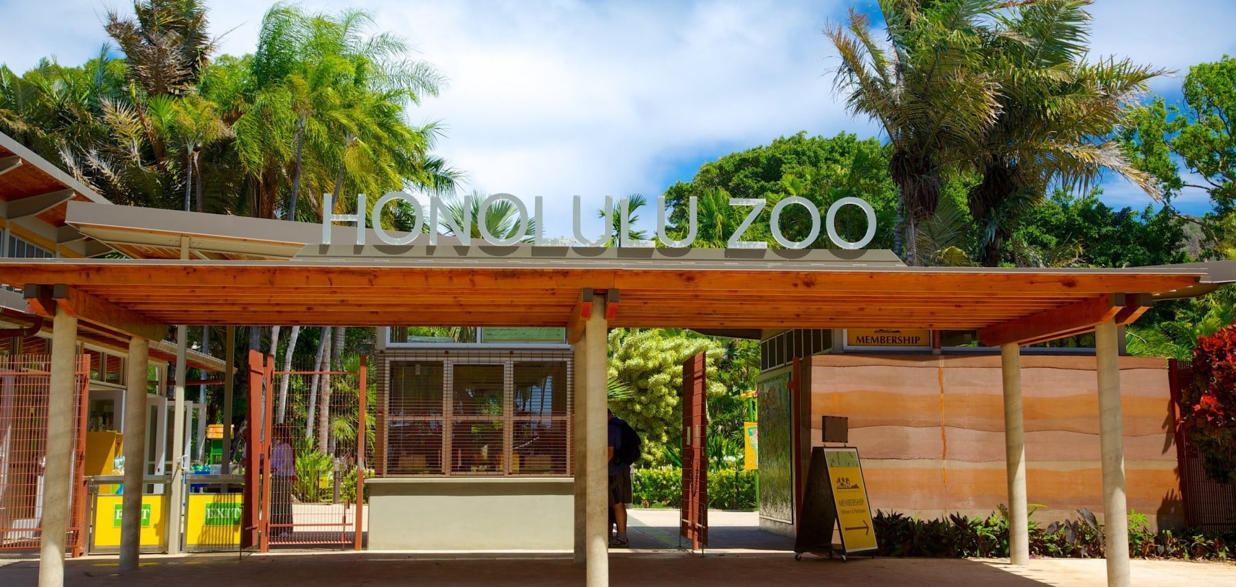 Hawaii-Honolulu-Zoo-entrance 1800