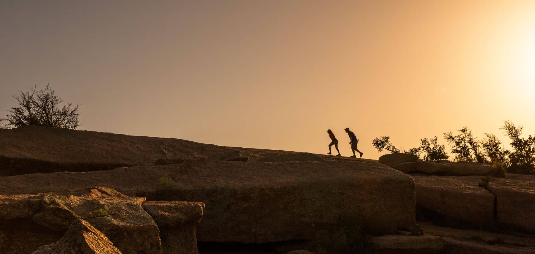 Texas-Eclipse2 1800x855