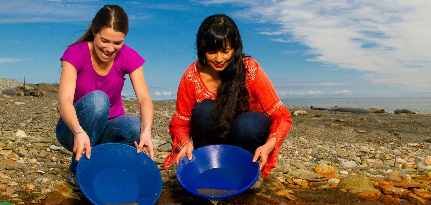 Alaska-AlaskaTourism-Nome-gold-panning 1800