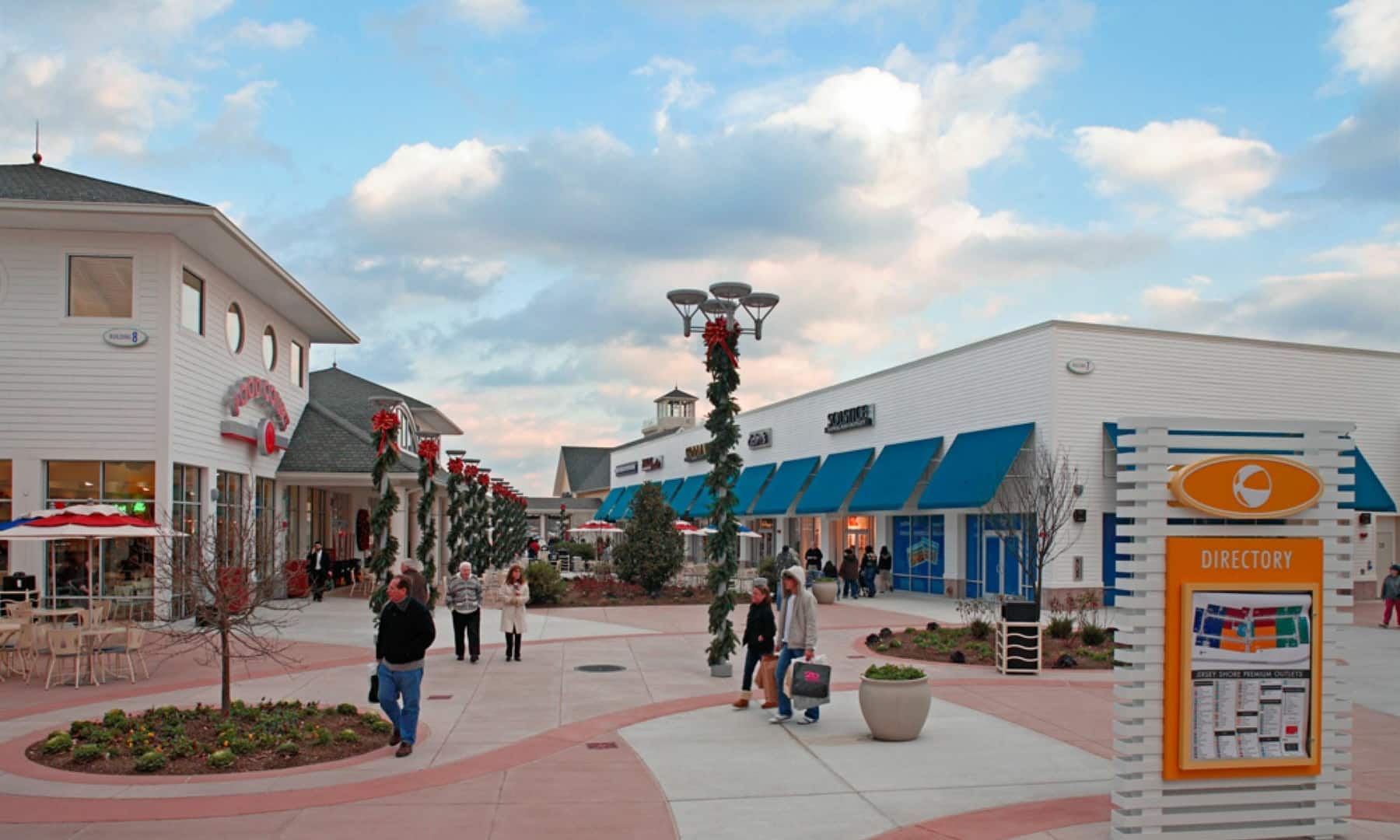 Jersey Store Premium Outlets 1800