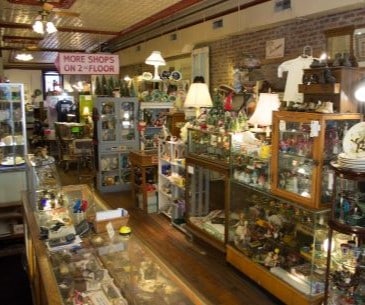 Image : Antique Shopping en Virginie Occidentale