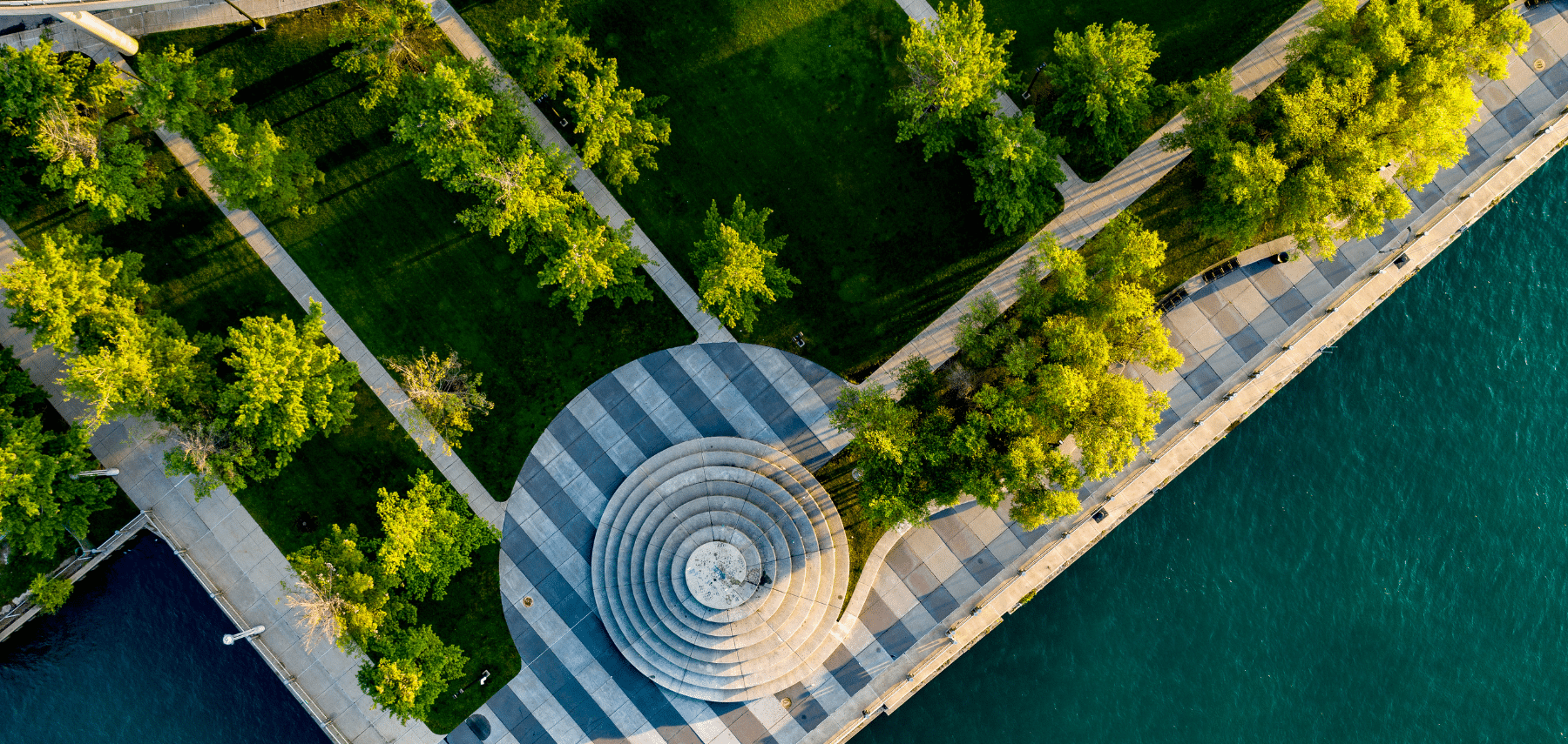 detroit riverwalk (1)