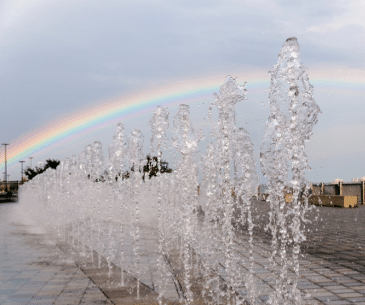 Image : Le Détroit riverwalk