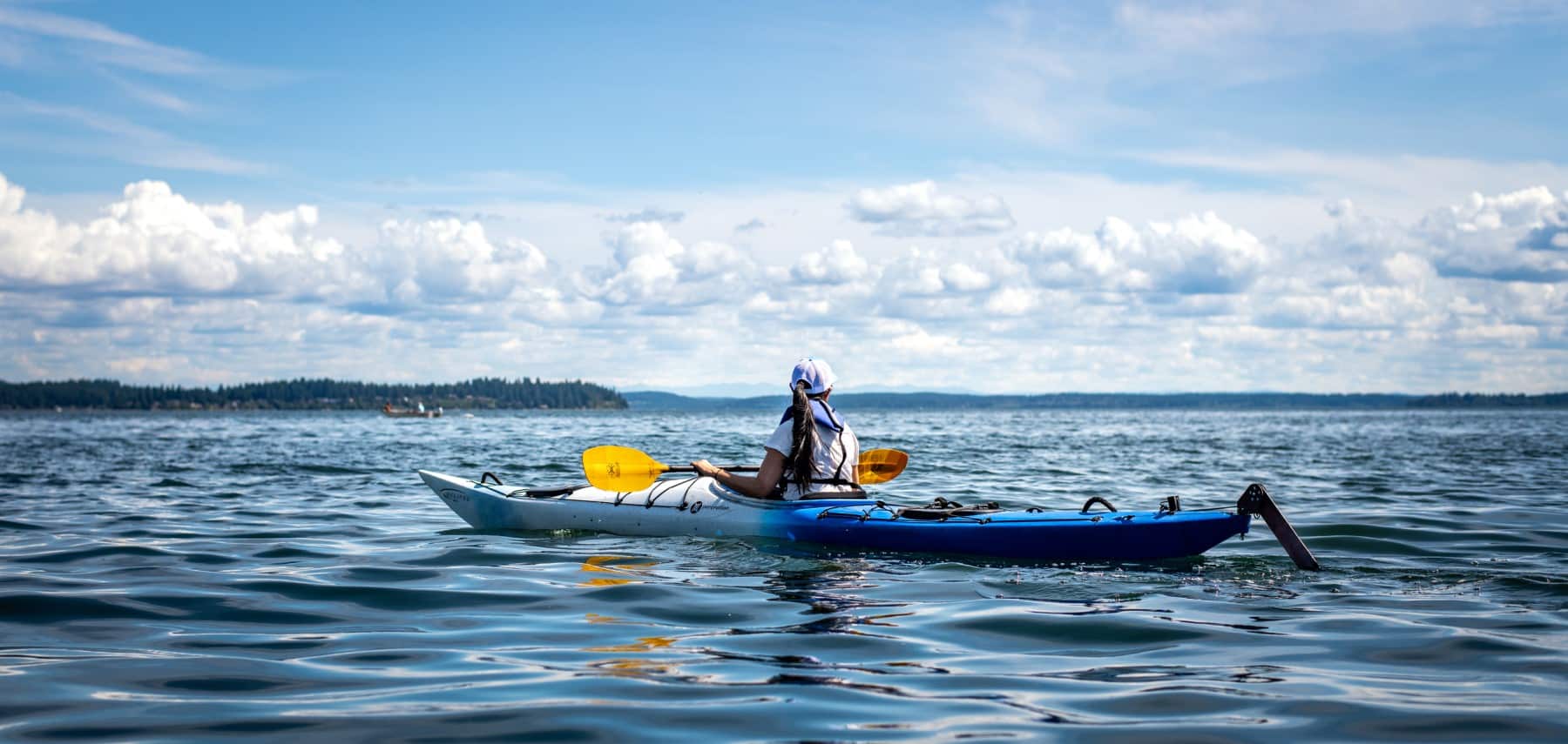 Wash State Female Kayaker on the Water (credit Jason Hummel Photography) 1800