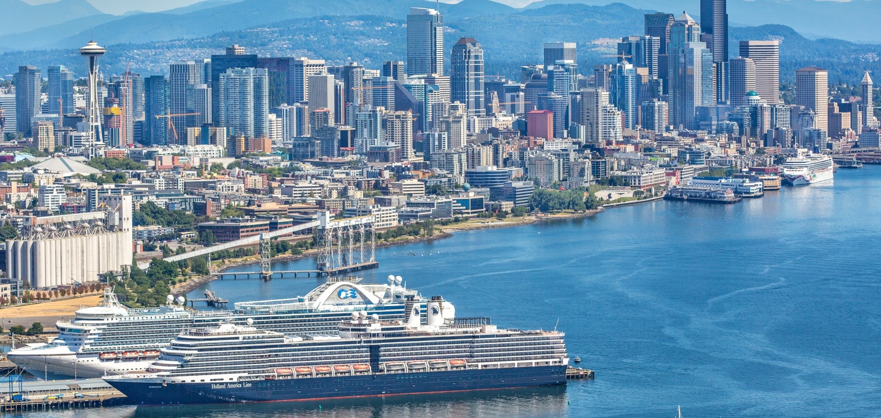Washington State SEACruise_DowntownSkyline_Zoomed_170722_038 1800