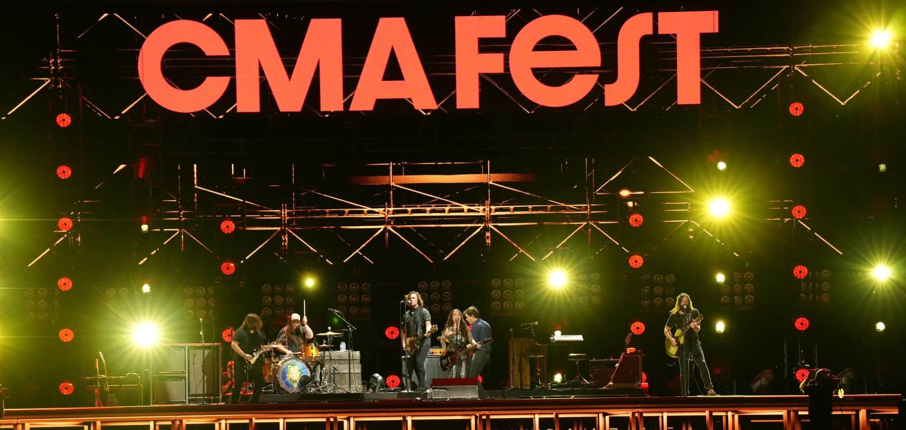 CMAFest2024-CreditJohnRussell-Nashville 1800
