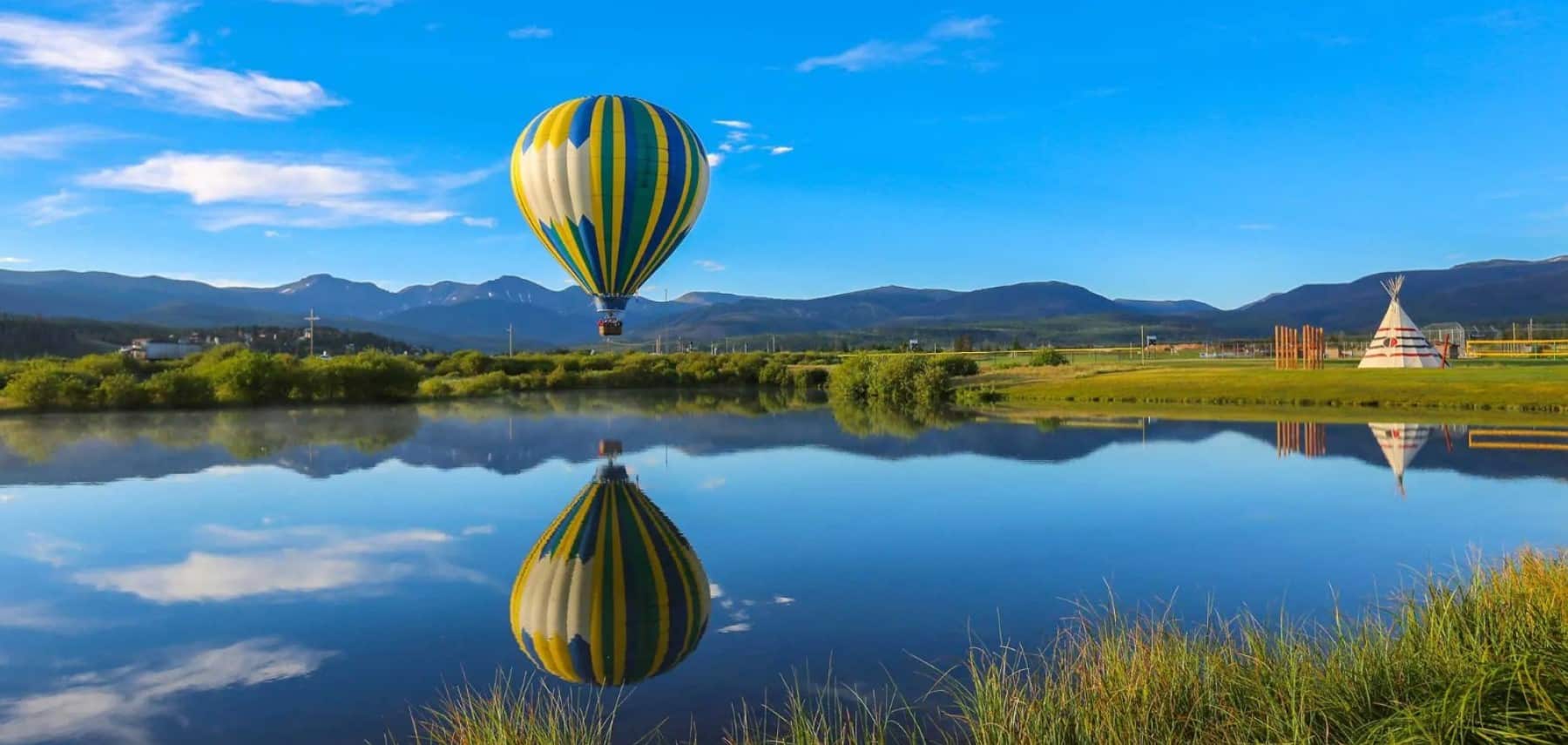 Colorado Hot-Air Balloon near Winter Park (crédit Grand Adventures Balloon Tours) 1800