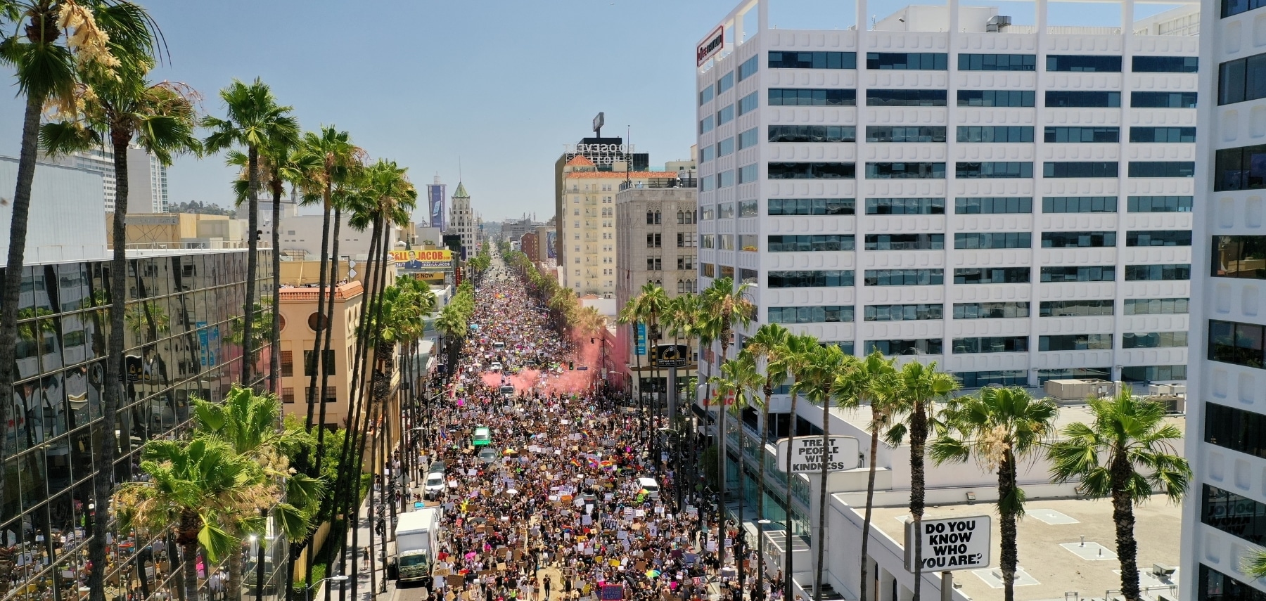Los Angeles 1800 855