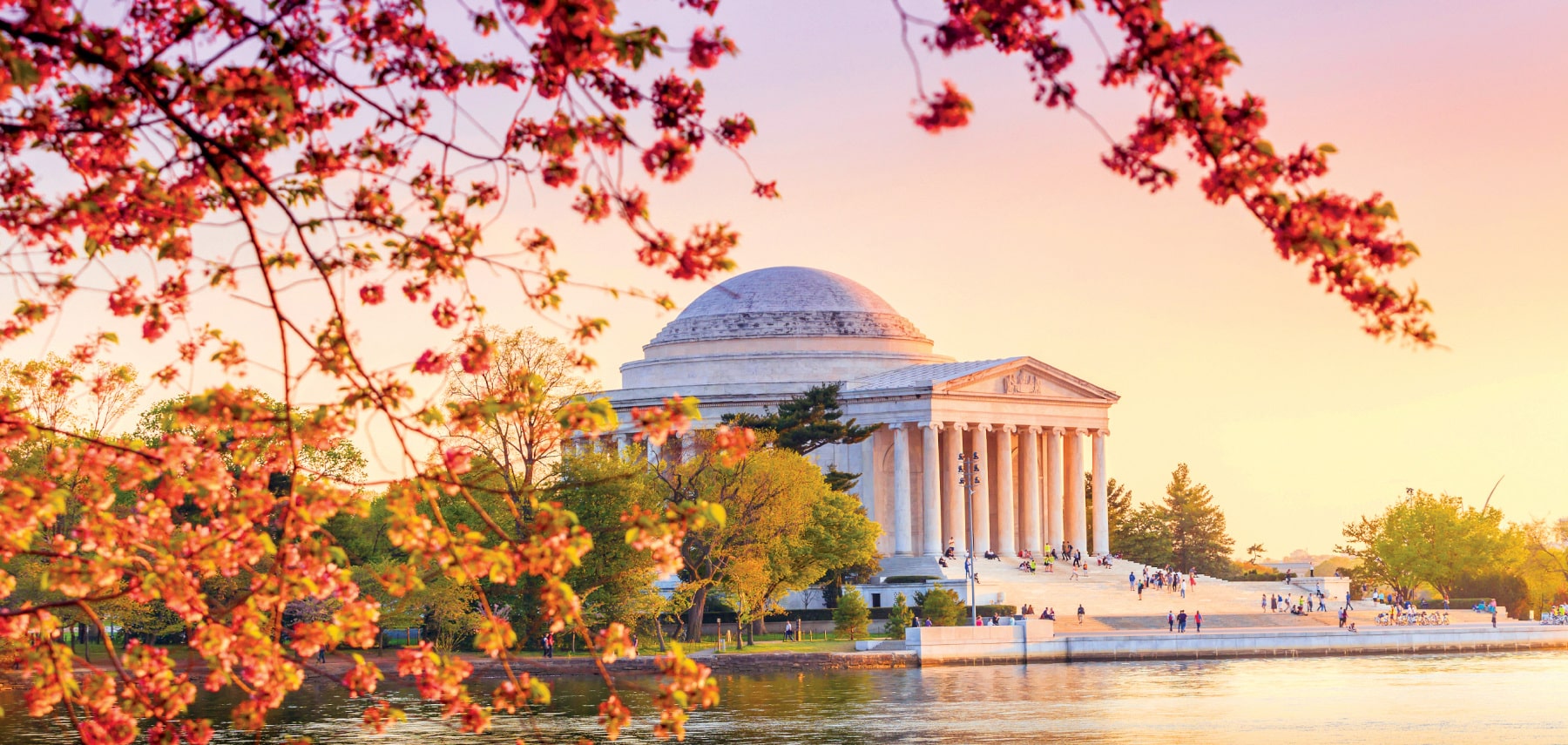the Jefferson Memorial during th