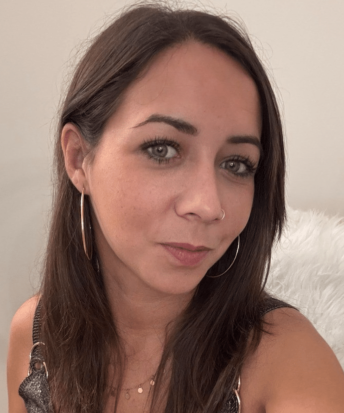 Portrait de SARA AYAT