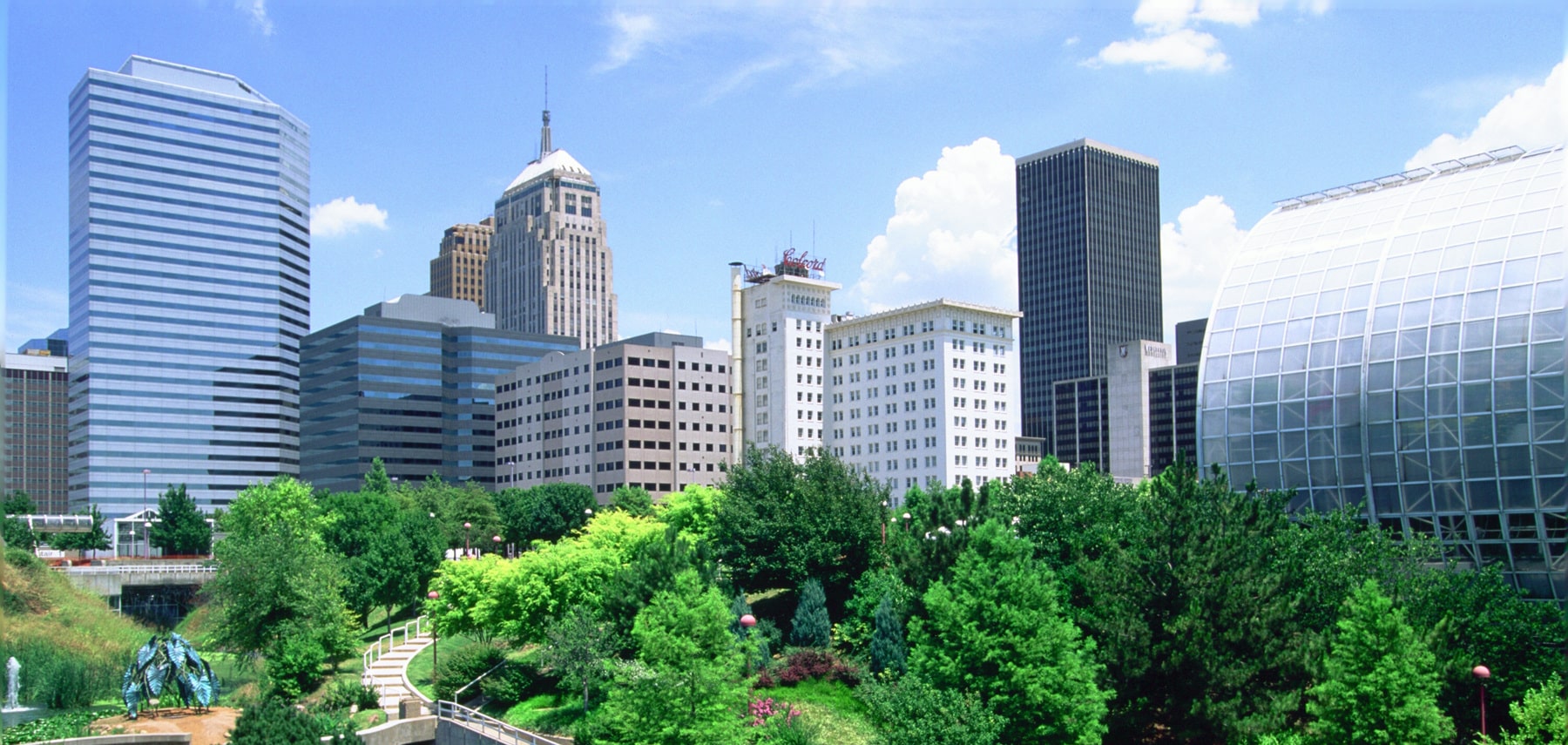 Oklahoma-OklahomaCityCVB-chamber2_20310-1_H002-1800x855