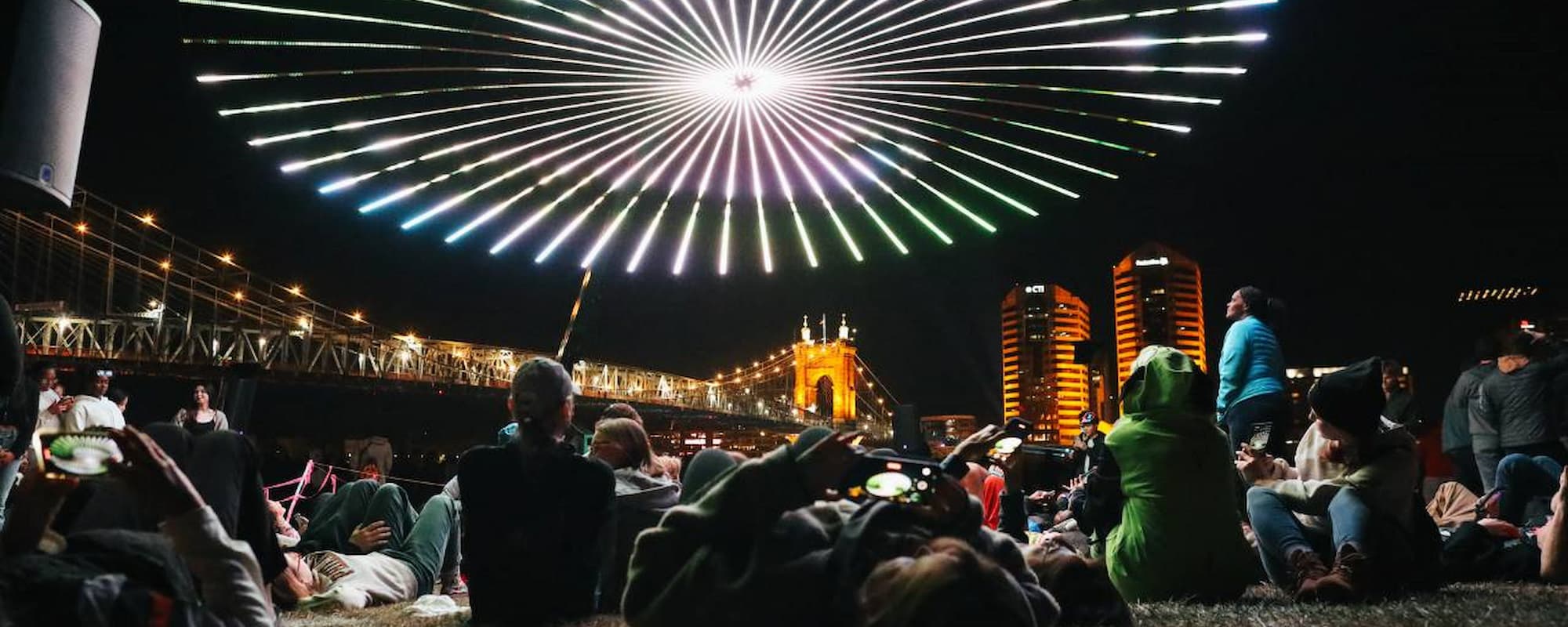 Cincinnati 2000x800