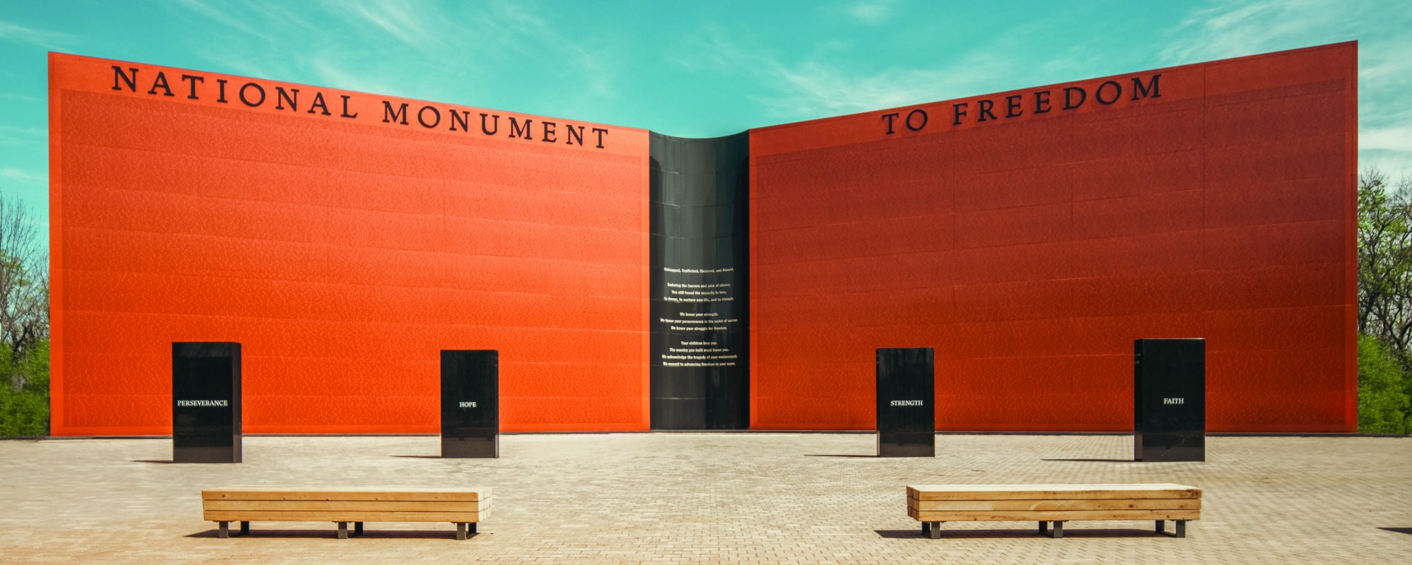 Freedom Monument Sculpture Park (photo credit_ Equal Justice Initiative ∕ Human Pictures)-2000x800