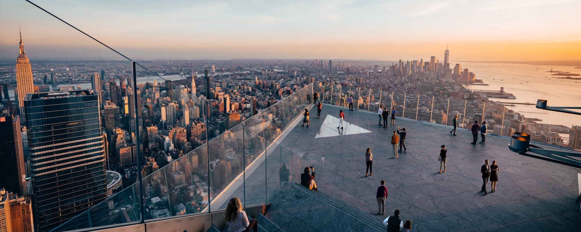 Edge - Outdoor sky deck -1