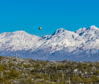 Image : Les montagnes Santa Catalina