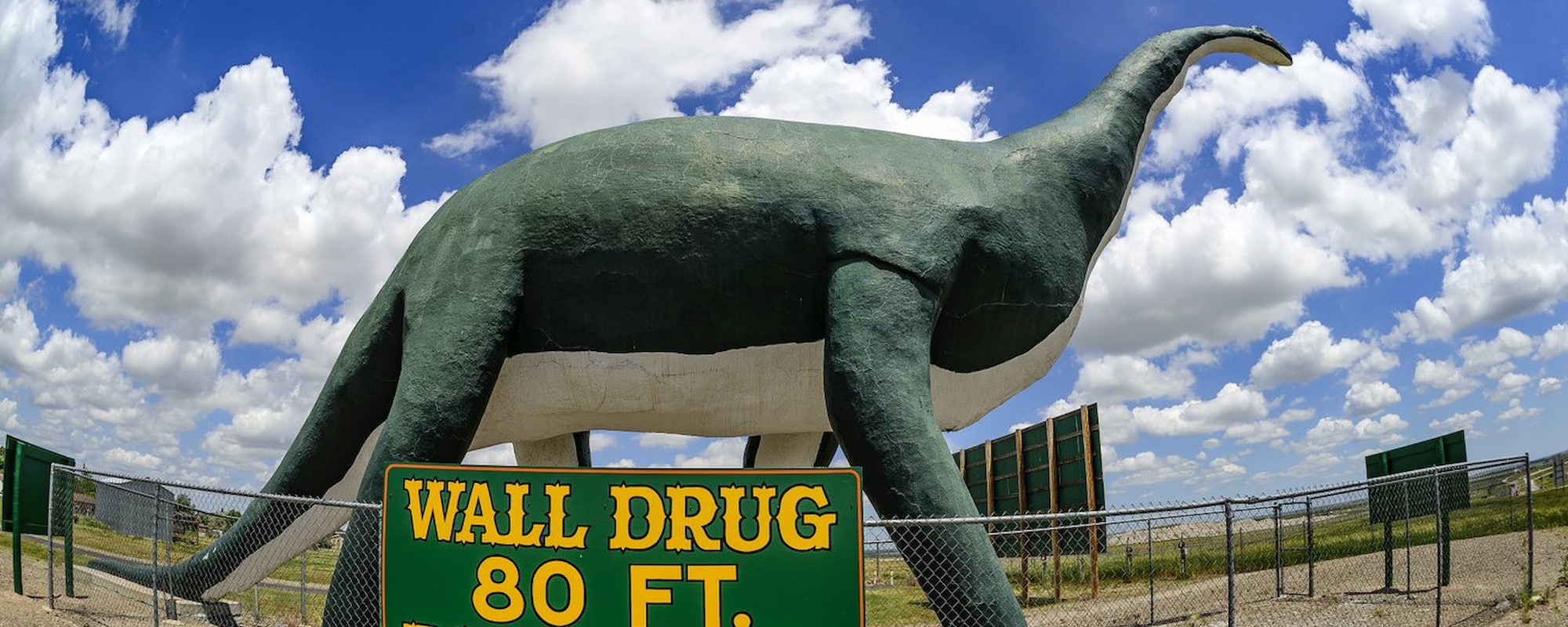 Wall drug store-2000x800